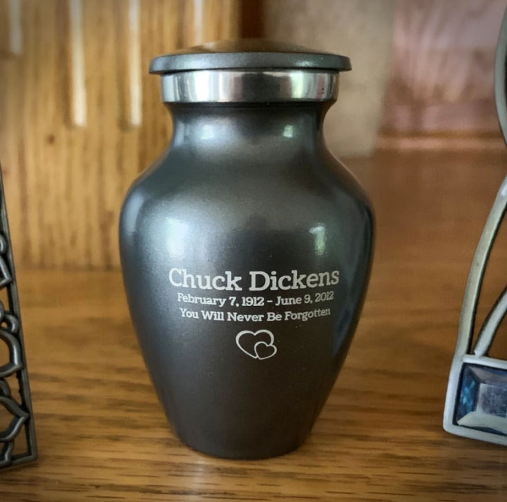 Keepsake Urn Engraving