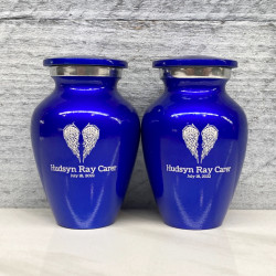 Customer Gallery - Angel Wings Keepsake Urn - Midnight Blue
