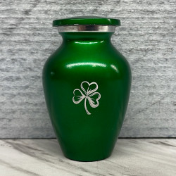 Customer Gallery - Shamrock Keepsake Urn - Shamrock Green