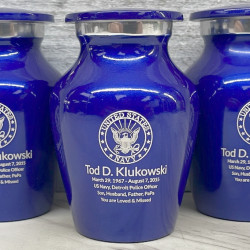 Customer Gallery - Navy Keepsake Urn - Midnight Blue