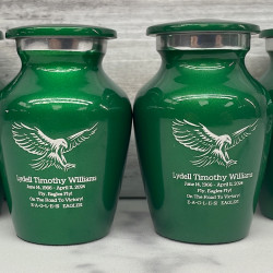 Customer Gallery - Eagle Keepsake Urn - Shamrock Green