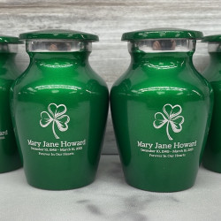 Customer Gallery - Shamrock Keepsake Urn - Shamrock Green