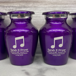 Customer Gallery - Music Note Keepsake Urn - Purple Luster