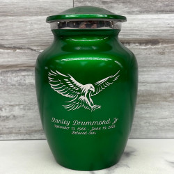 Customer Gallery - Eagle Sharing Urn - Shamrock Green