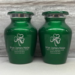 Customer Gallery - Shamrock Keepsake Urn - Shamrock Green