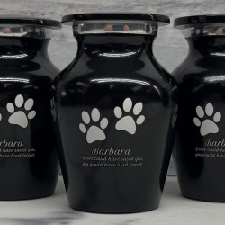 Customer Gallery - Keepsake Pawprints Pet Cremation Urn - Jet Black