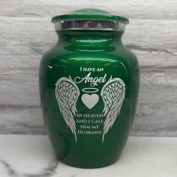 Customer Gallery - Husband Sharing Urn - Shamrock Green