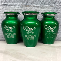 Customer Gallery - Eagle Keepsake Urn - Shamrock Green